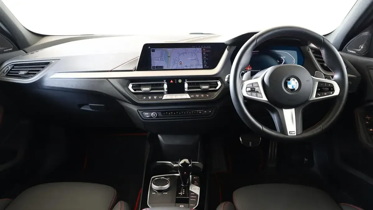 Second-hand BMW 128 Shadowline 261 CP (191 kW) 2024 Negru