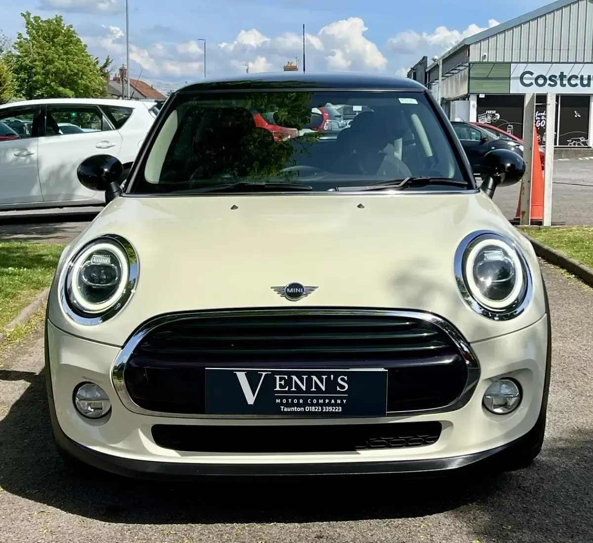 Usado Mini Cooper Hatch 2018 Blanco Utilitario