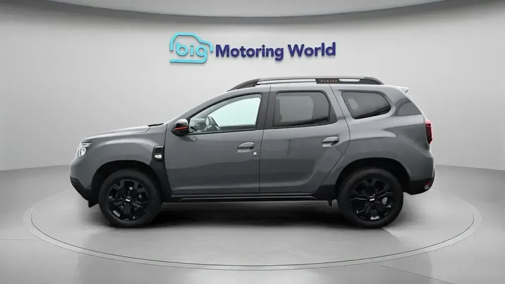 Used Dacia Duster Extreme 130 HP (95 kW) 2023 Grey SUV
