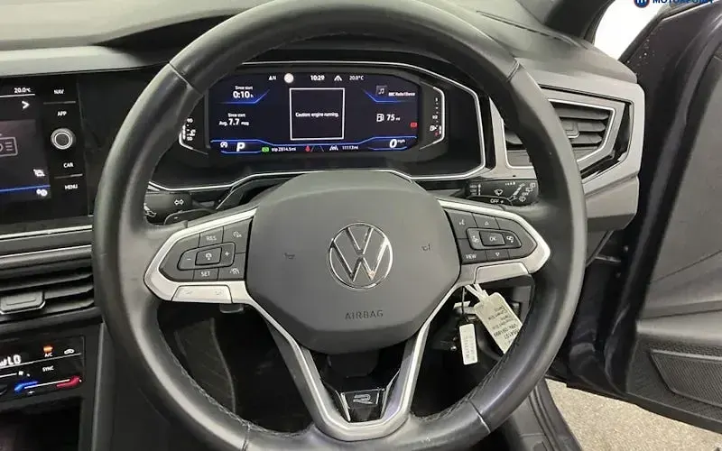 Used VW Taigo R-line 116 HP (85 kW) 2024 Grey SUV