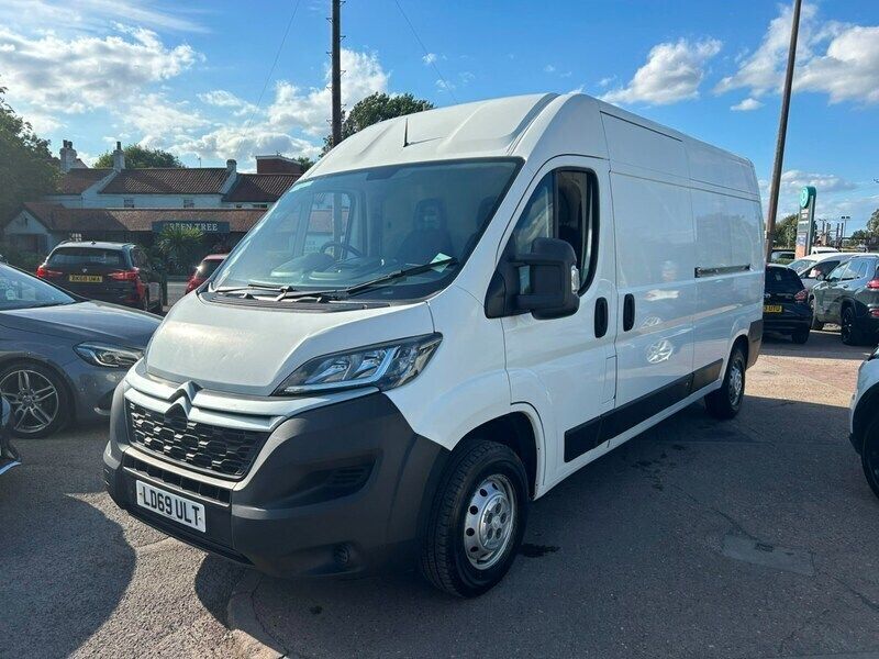 White Used 2019 Citroën Relay Van | £10,495 (A bit pricey) - Image 1/4