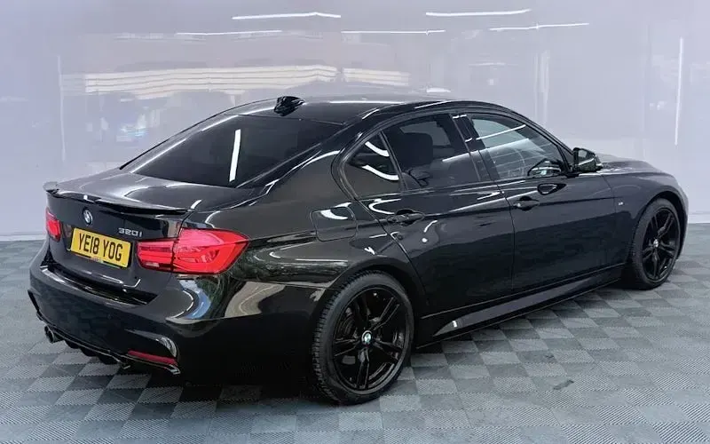Used BMW 320 M Sport 184 HP (135 kW) 2018 Black Sedan