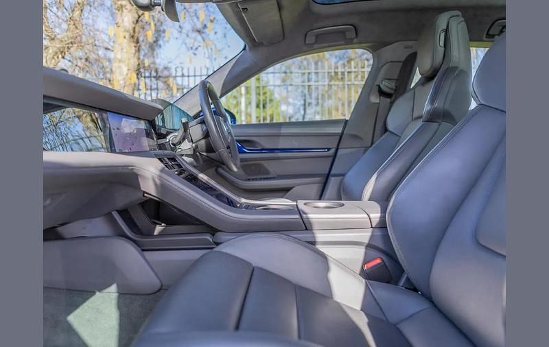 Used Porsche Taycan 500 kW (680 HP) 2022 Blue Estate