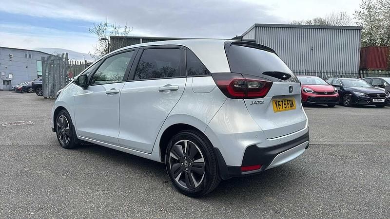 Used Honda Jazz Advance 122 HP (89 kW) 2025 White Hatchback