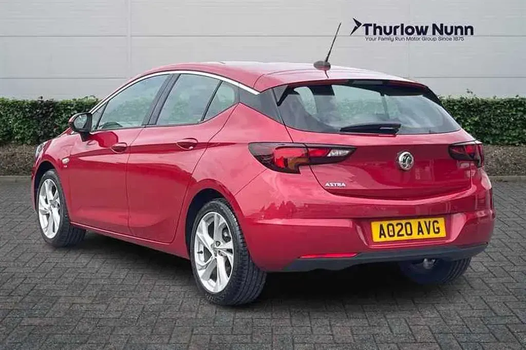 Used Vauxhall Astra SRi 145 HP (106 kW) 2020 Red Hatchback