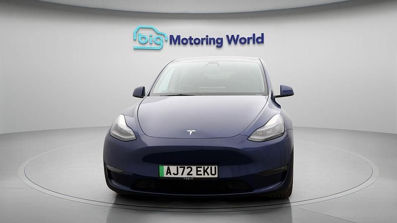 Used Tesla Model Y Long Range AWD 378 kW (514 HP) 2022 Blue SUV