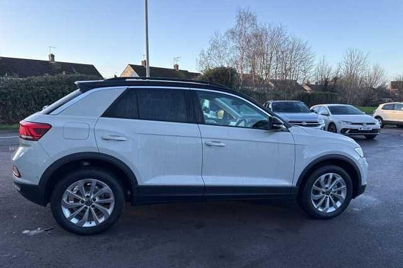 Used VW T-Roc 150 HP (110 kW) 2025 SUV