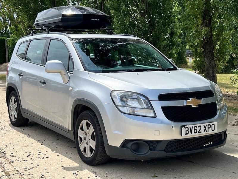 Silver Used 2012 Chevrolet Orlando LS MPV | £1,990 (Fair price) - Image 1/4