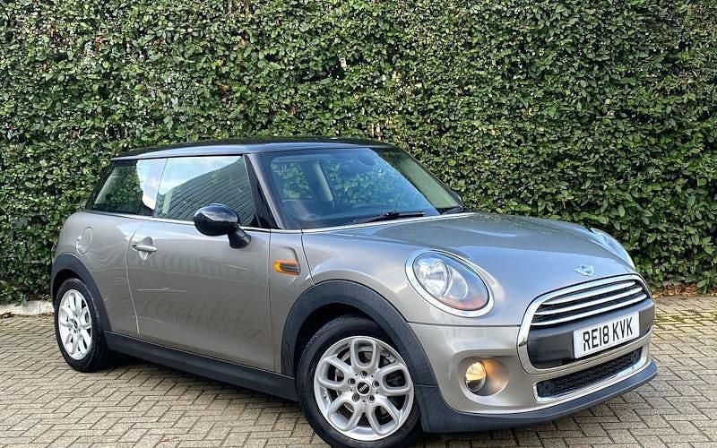 Used 2018 Mini ONE Hatch Hatchback | £9,699 (Fair price) - Image 1/4