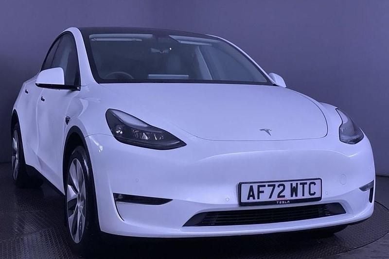 White Used 2022 Tesla Model Y Long Range AWD SUV | £25,799 (Fair price) - Image 1/1