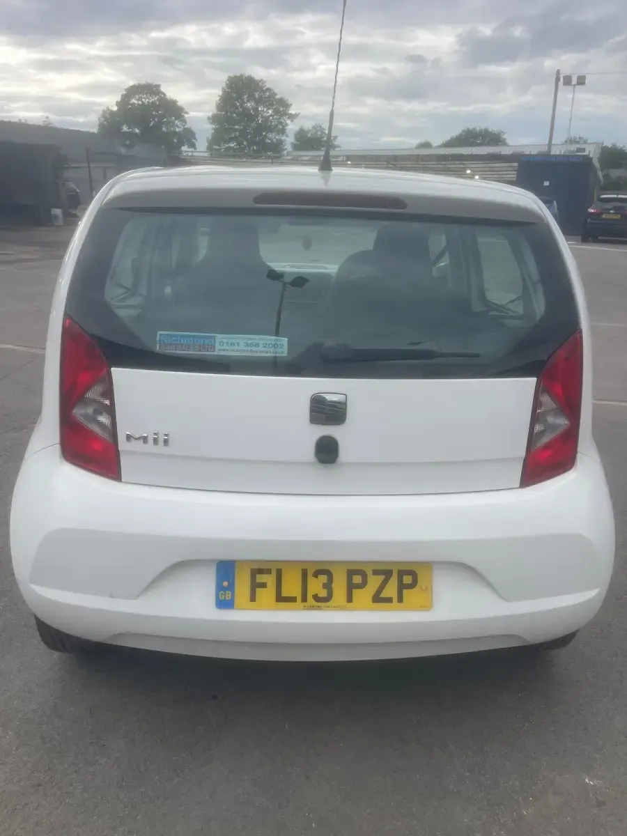 Used Seat Mii 2013 White Hatchback