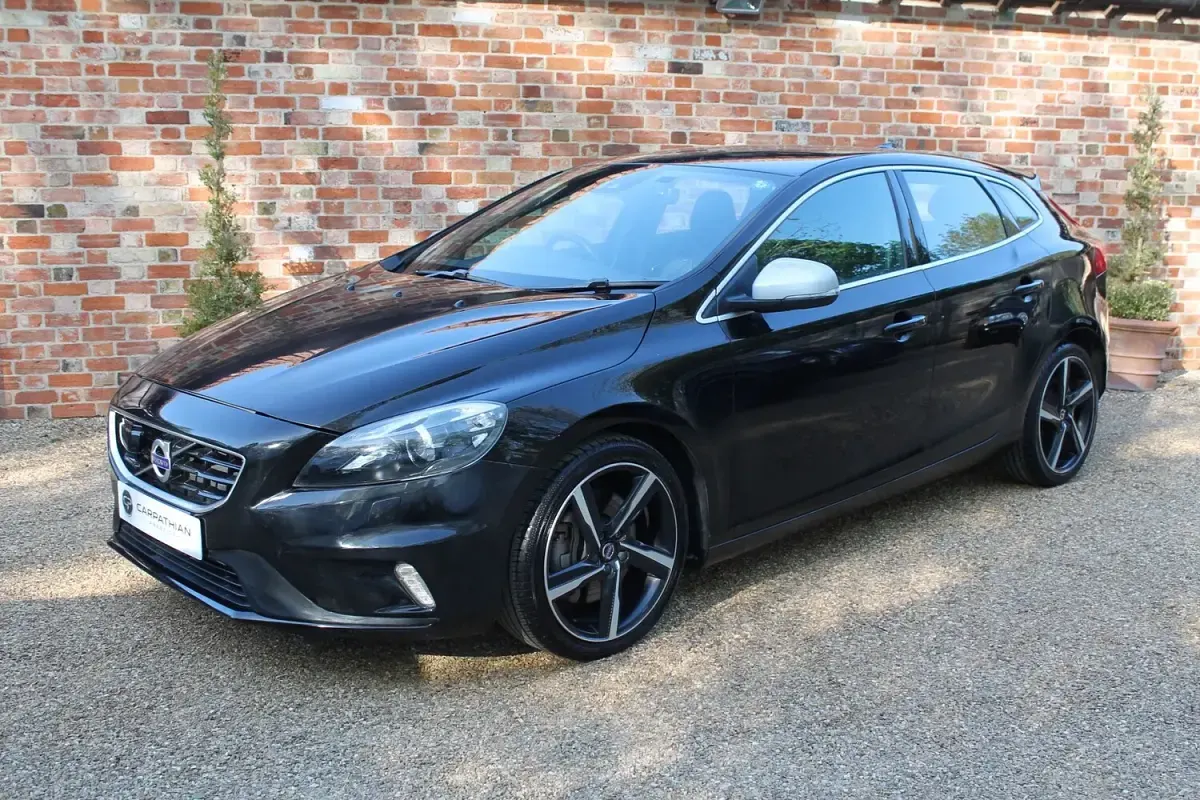 Used Volvo V40 R-Design 2015 Black Hatchback