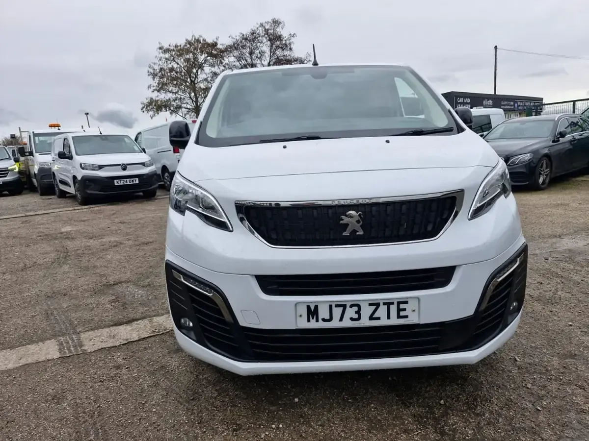 Used Peugeot Expert Premium 2023 White Van