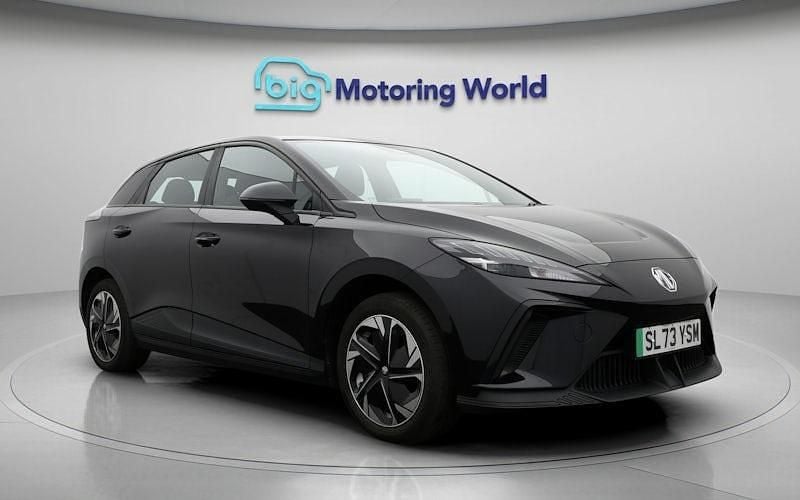 Used MG MG4 EV SE 319 kW (435 HP) 2023 Black Hatchback