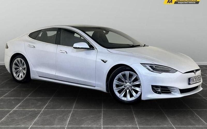 White Used 2019 Tesla Model S Long Range Sedan | £22,995 (Good price) - Image 1/2