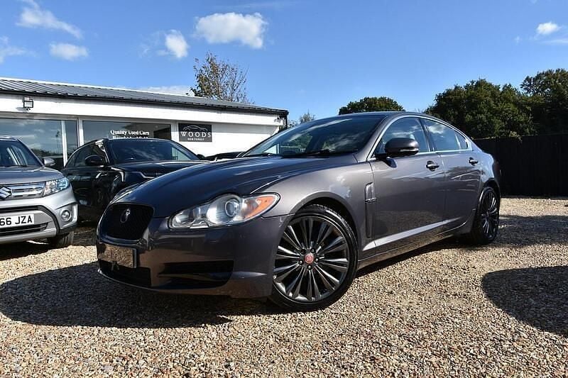 Grey Used 2010 Jaguar XF Premium Luxury Sedan | £4,995 (Fair price) - Image 1/4