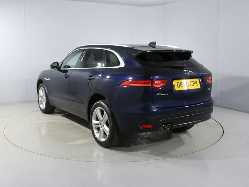 Used Jaguar F-Pace Portfolio 180 HP (132 kW) 2020 Blue SUV