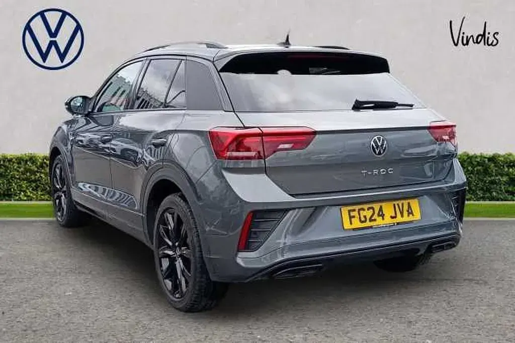 Used VW T-Roc R-line 150 HP (110 kW) 2024 Grey SUV