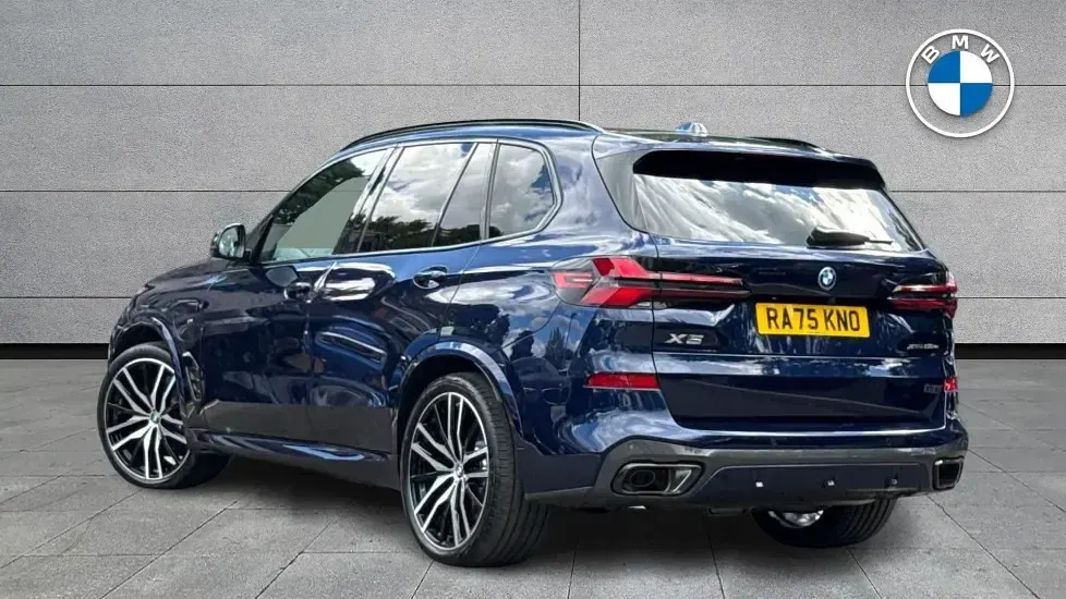 New BMW X5 M Sport 482 HP (354 kW) 2026 Blue SUV