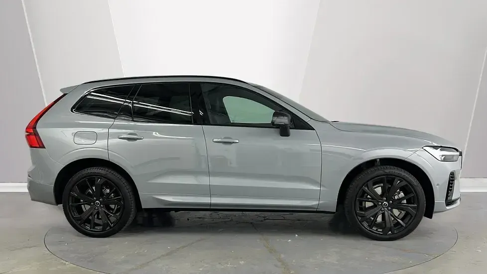 Used Volvo XC60 Plus 331 HP (243 kW) 2026 SUV