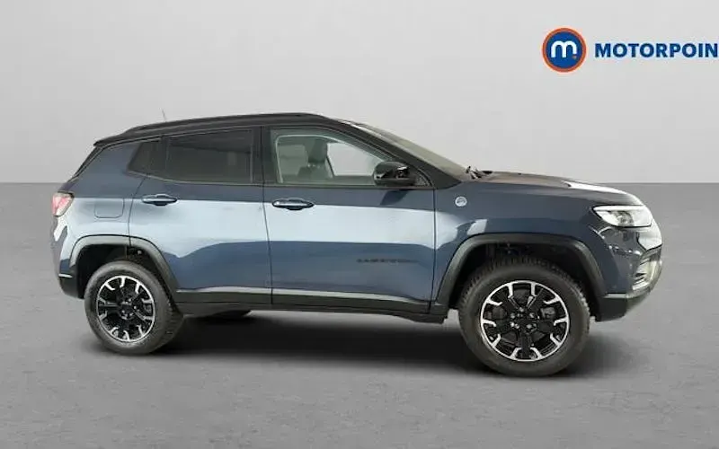 Used Jeep Compass Trailhawk 241 HP (177 kW) 2024 SUV