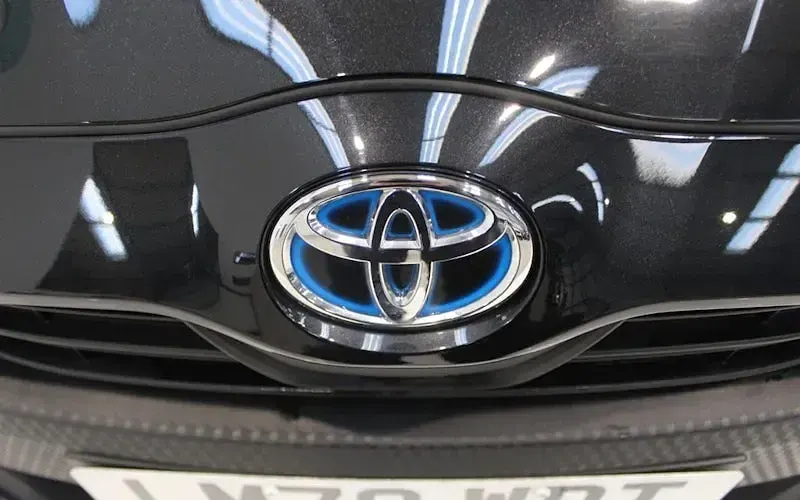 Used Toyota Yaris 116 HP (85 kW) 2020 Black Hatchback