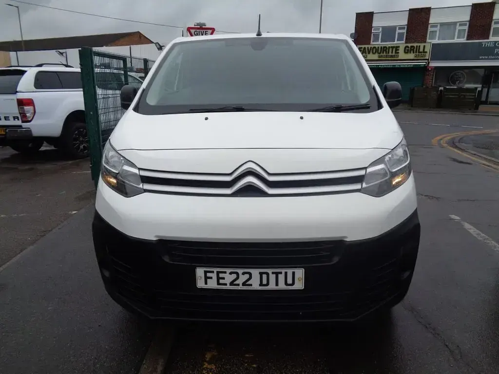 Used Citroën Dispatch 2022 White MPV