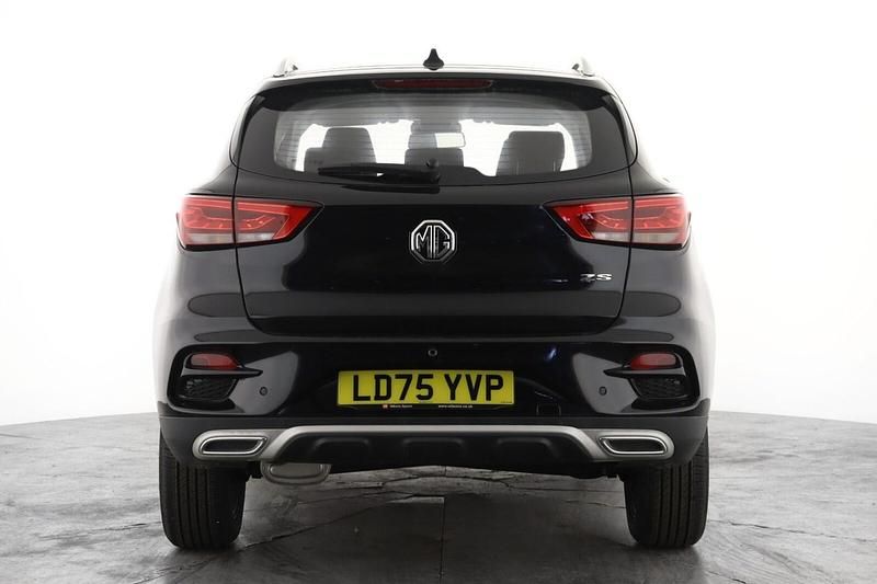 New MG ZS Excite 2025 Black SUV