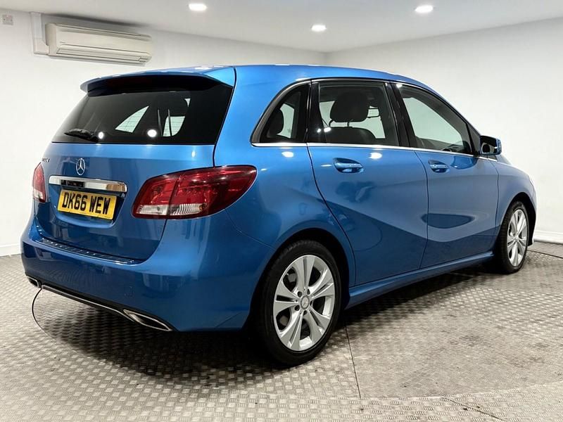 Used Mercedes B200 Executive 2016 Blue MPV