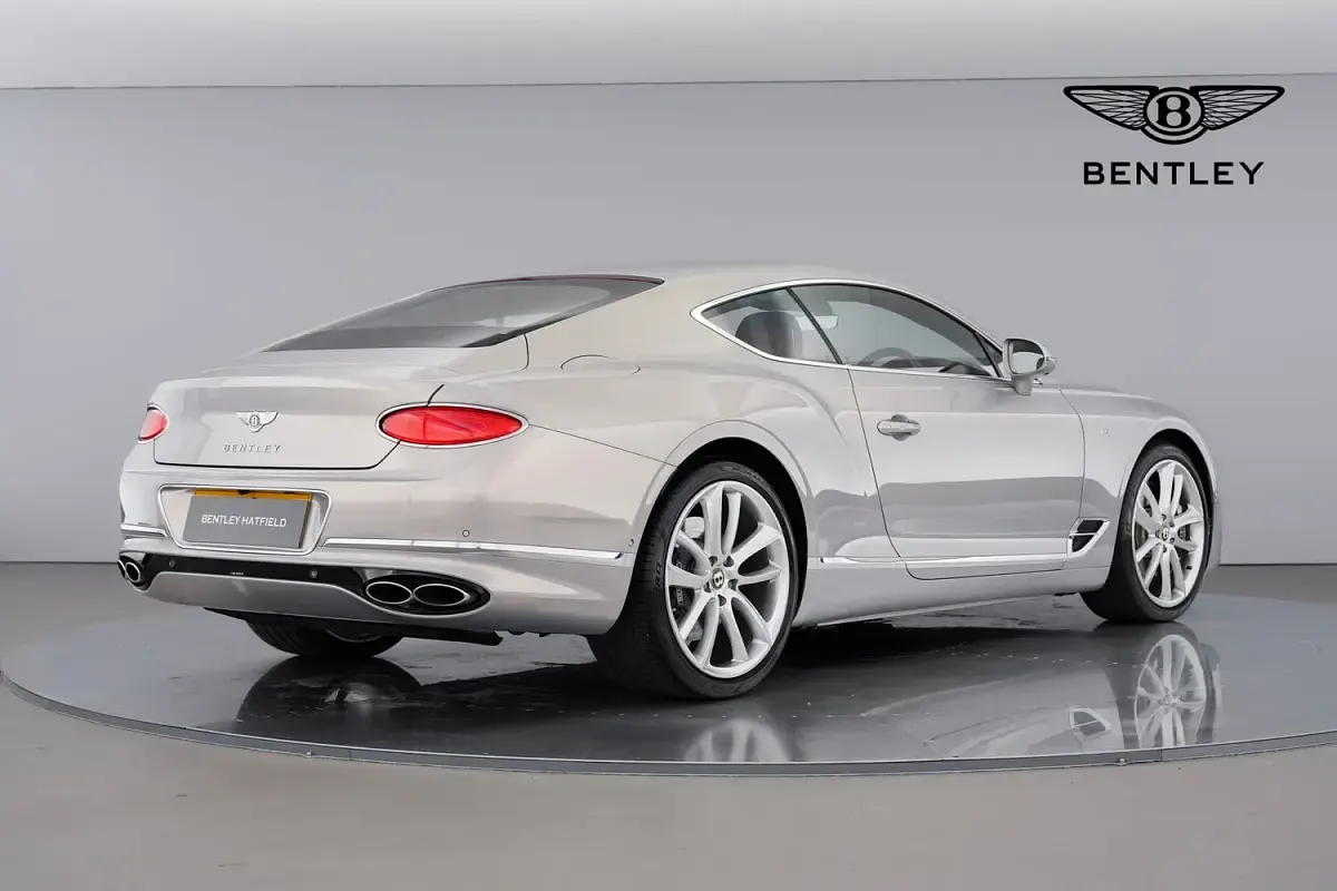 Used Bentley Continental 550 HP (404 kW) 2020 Extreme silver Coupe