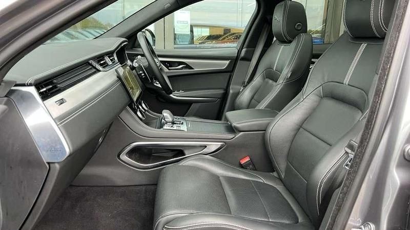 Used Jaguar F-Pace R-Dynamic 250 HP (183 kW) 2021 Grey SUV