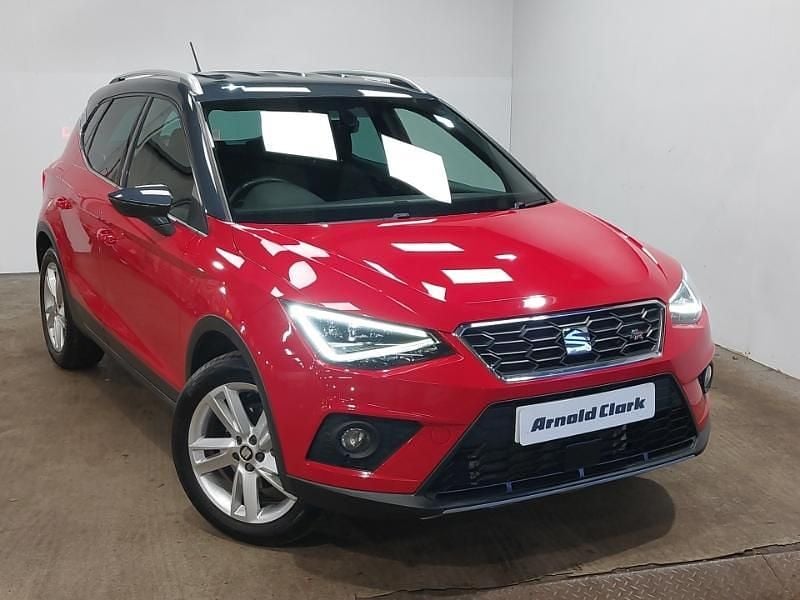 Red Used 2021 Seat Arona FR SUV | £11,998 (Good price) - Image 1/4