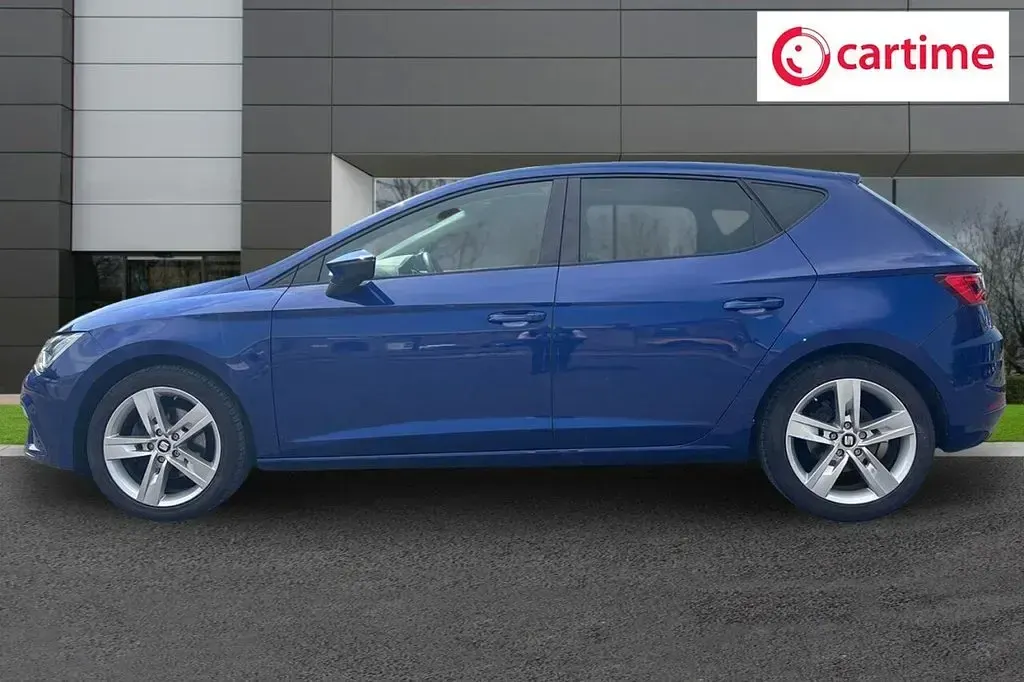Used Seat Leon FR 150 HP (110 kW) 2020 Blue Hatchback