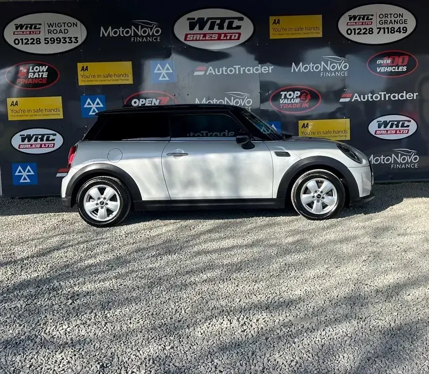 Used Mini Cooper Classic 136 HP (100 kW) 2022 Silver Hatchback