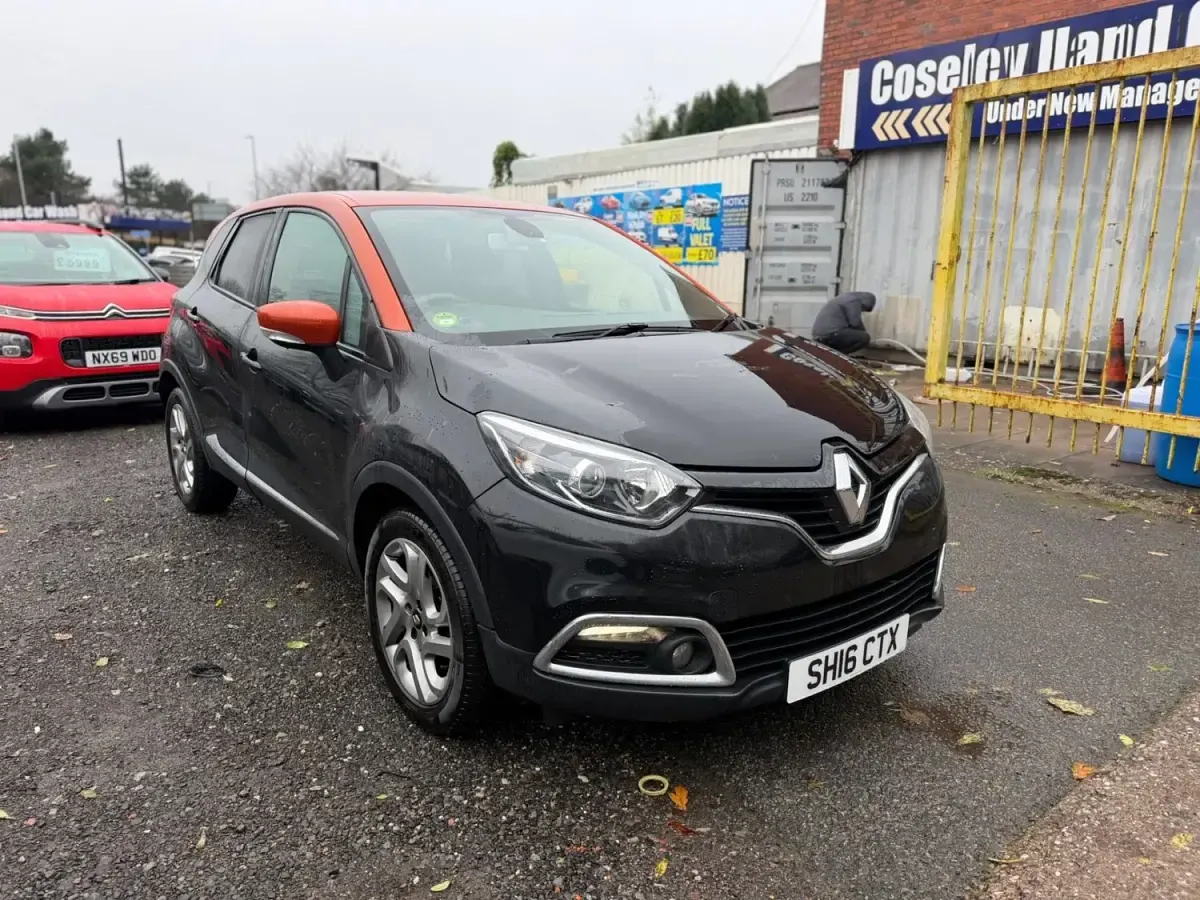 Usado Renault Captur Dynamique 2016 Negro SUV