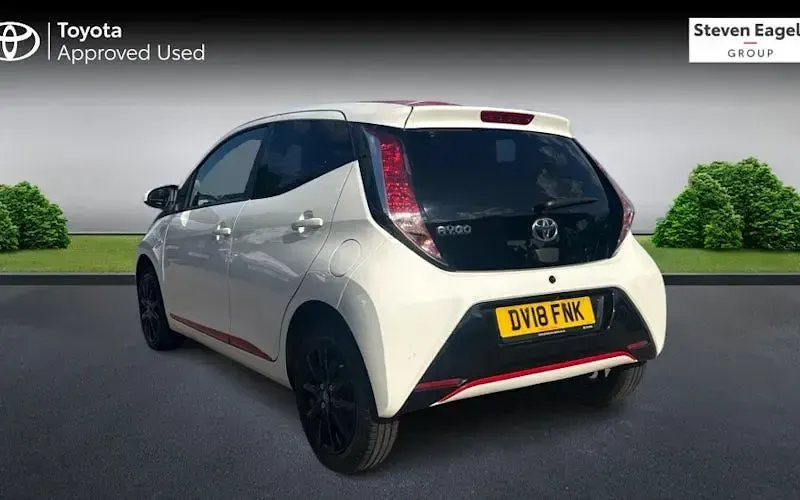 Used Toyota Aygo x-press 69 HP (50 kW) 2018 Hatchback