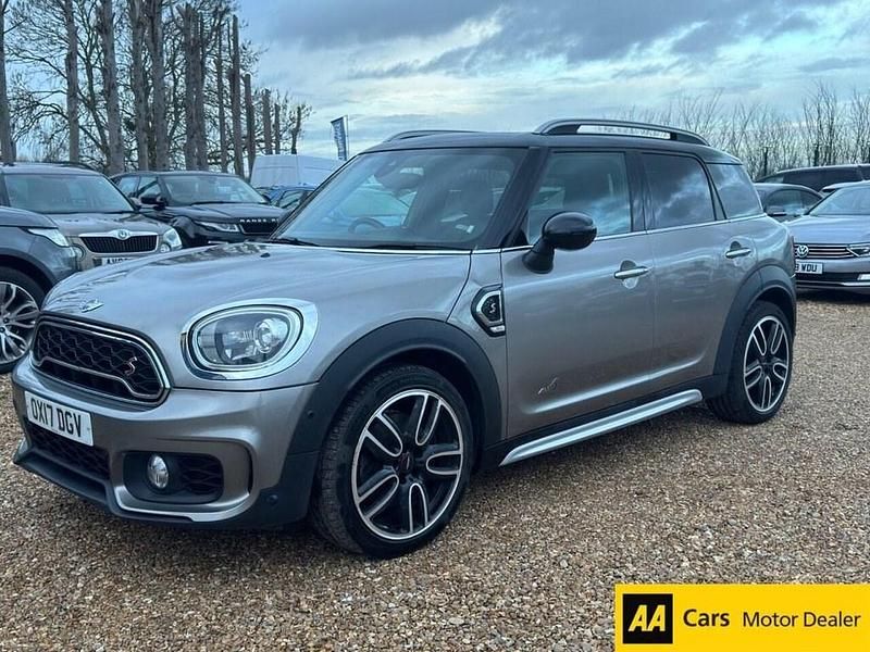 Usado Mini Cooper S 192 HP (141 kW) 2017 Prateado Citadino