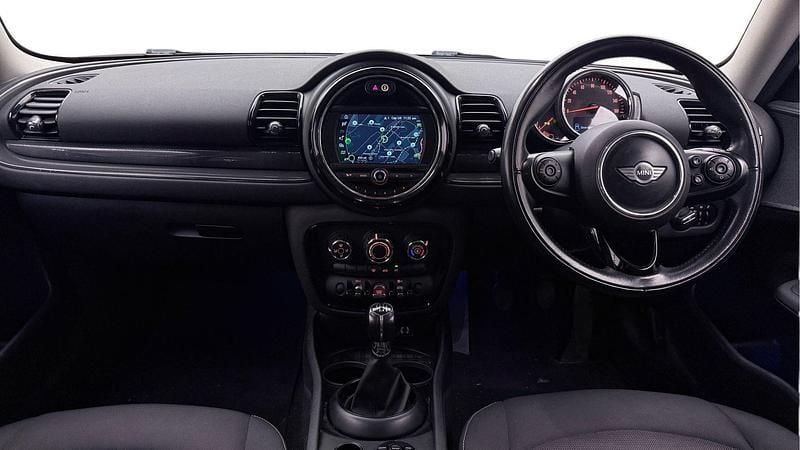 Used Mini Cooper Clubman 134 HP (98 kW) 2017 Blue Estate