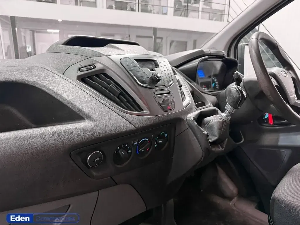 Usado Ford Transit Custom 130 CV (95 kW) 2018 Blanco Van