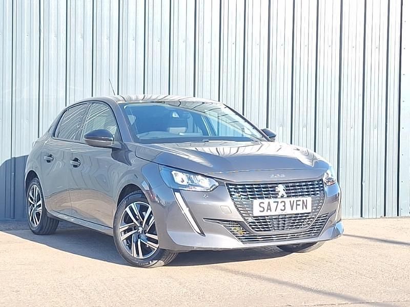 Used Peugeot 208 Allure+ 100 HP (73 kW) 2023 Grey Hatchback