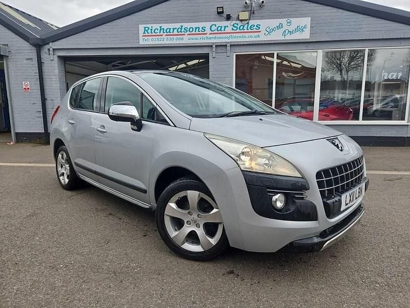Used Peugeot 3008 112 HP (82 kW) 2011 Silver Estate