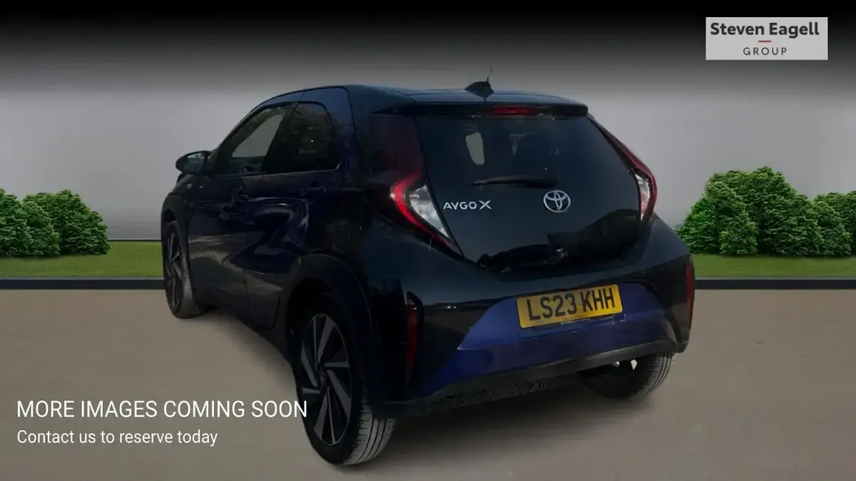 Used Toyota Aygo X 72 HP (52 kW) 2023 Blue SUV
