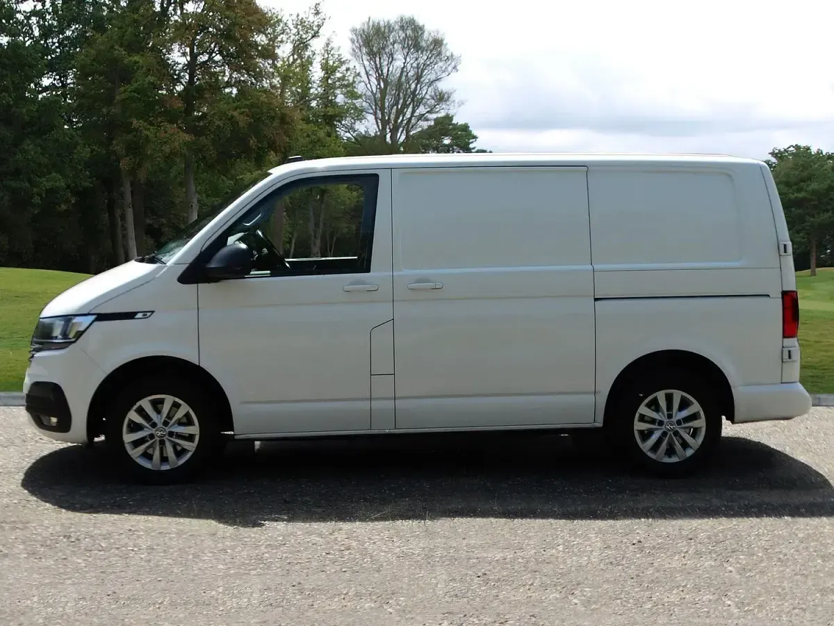Used VW Transporter Highline 2020 White Van