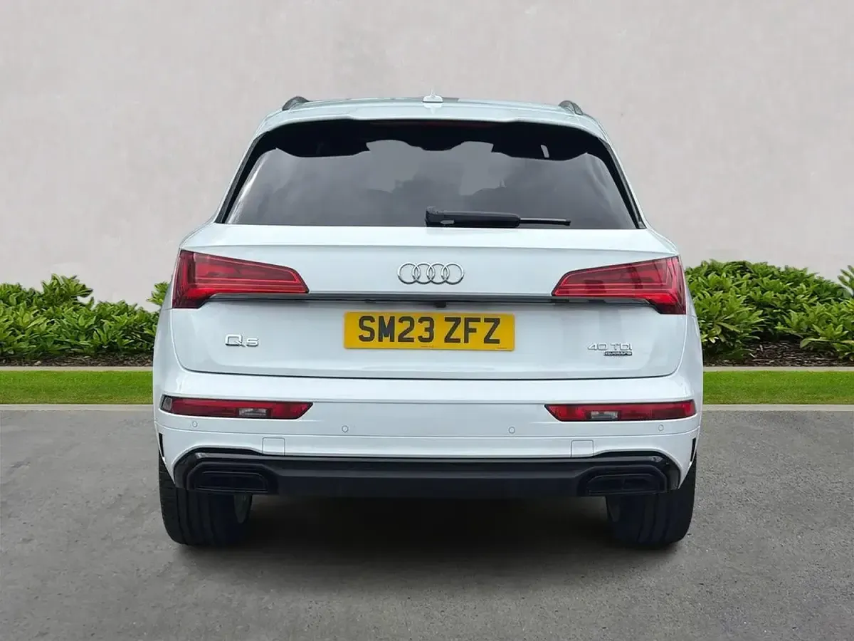 Used Audi Q5 Performance 204 HP (150 kW) 2023 White SUV