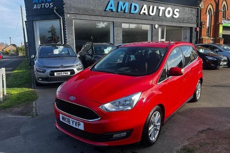 Used Ford Grand C-Max Zetec 125 HP (91 kW) 2018 Red MPV