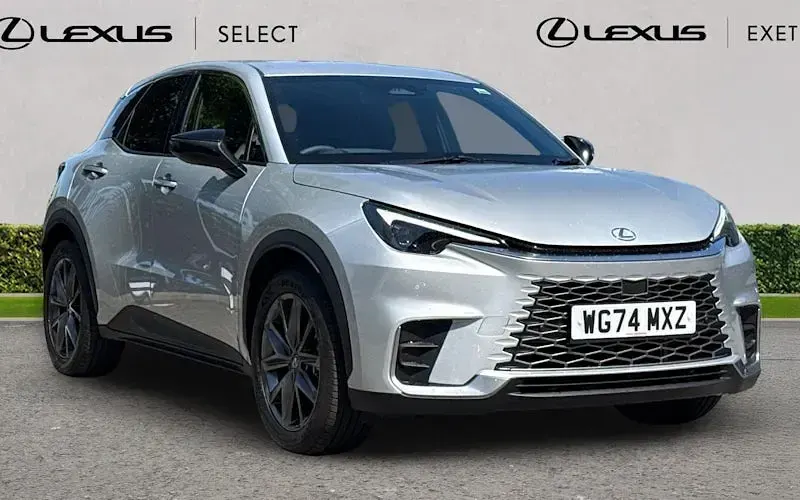 Used Lexus LBX 136 HP (100 kW) 2024 SUV