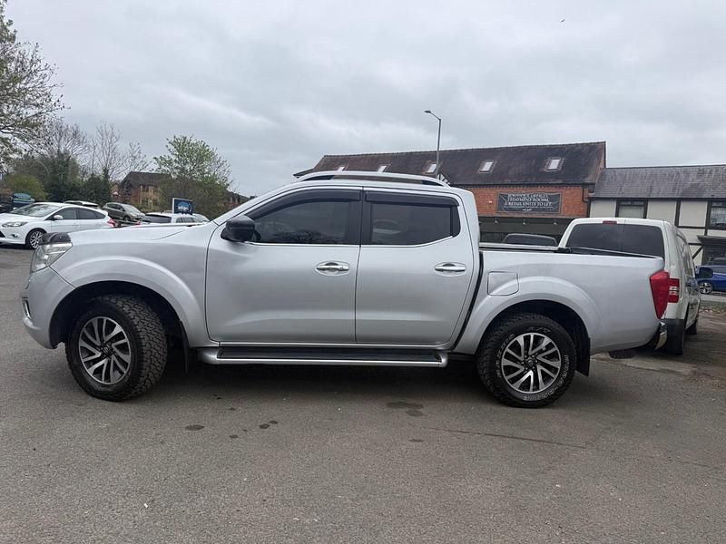 Used Nissan Navara Tekna 2016 Silver Pickup