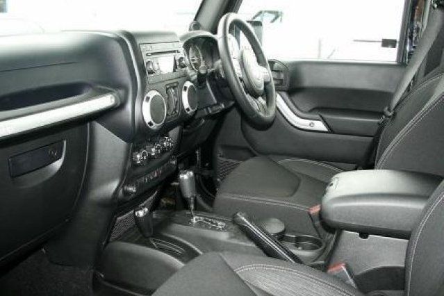 Used Jeep Wrangler 197 HP (144 kW) 2012 SUV