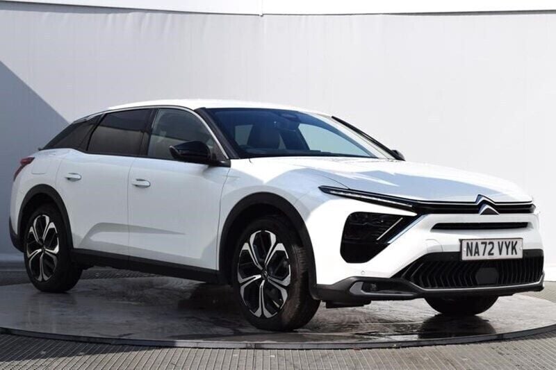 Used 2022 Citroën C5 X PureTech Estate | £16,989 (Fair price) - Image 1/1