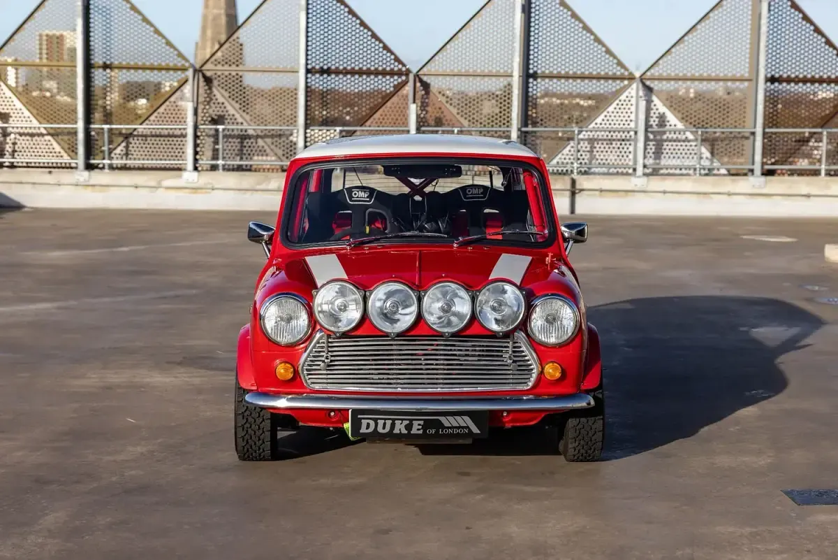 Used Rover Mini 116 HP (85 kW) 1995 Red Sedan